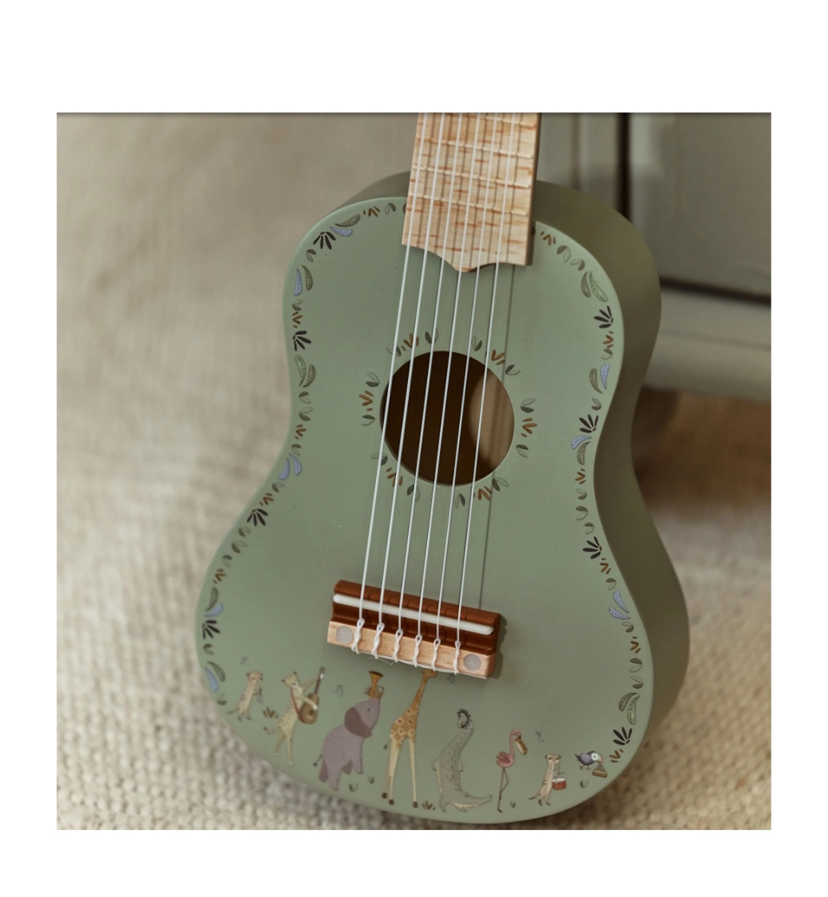 Chitarra in legno verde - immagine 2